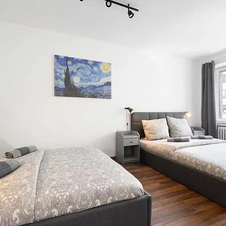 Living In Center Apartman München
