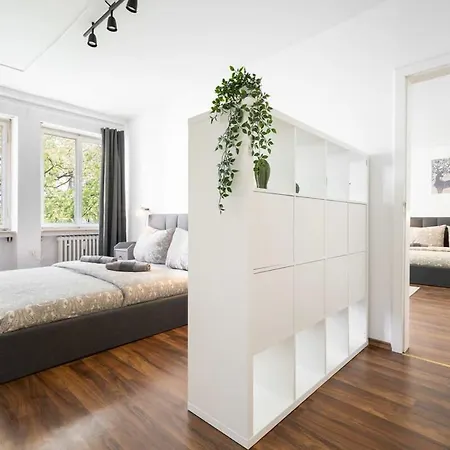 Apartman Living In Center