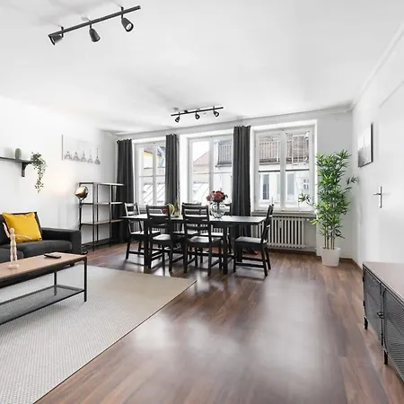 Lejlighed Living In Center München